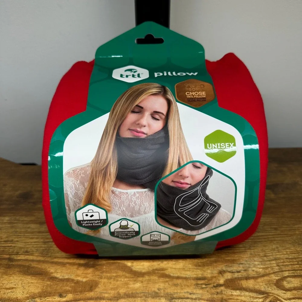 NEW Trtl Travel Pillow Red Neck Support Fleece Wrap Unisex Lightweight Vacation